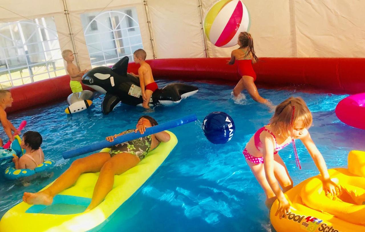 Domki I Apartamenty Caloroczne Koliber Władysławowo Εξωτερικό φωτογραφία